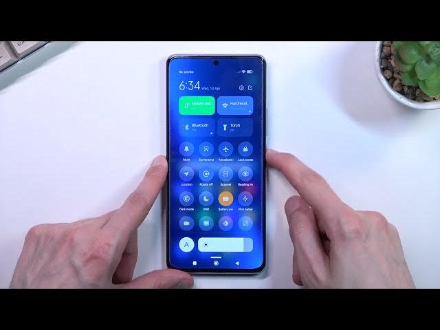 Video thumbnail for Xiaomi 12 Pro - How To Enter Power Saving Mode