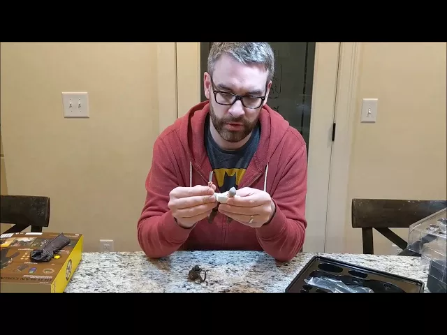 Video thumbnail for Unboxing/Review: Mezco One:12 Collective Old Man Logan Figure