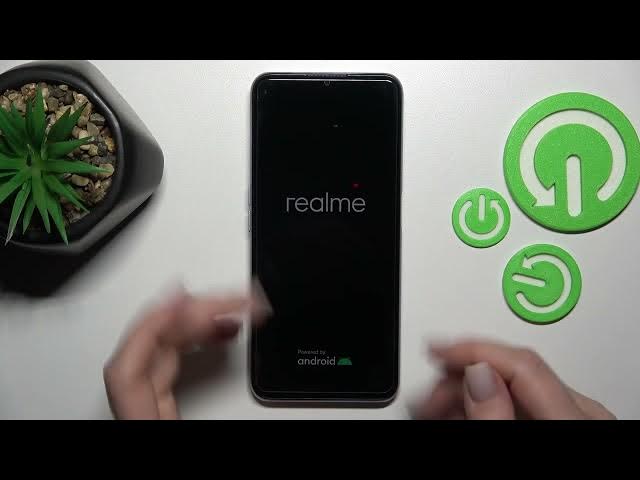 Video thumbnail for How to Power On the REALME C31 // Switching On the Device