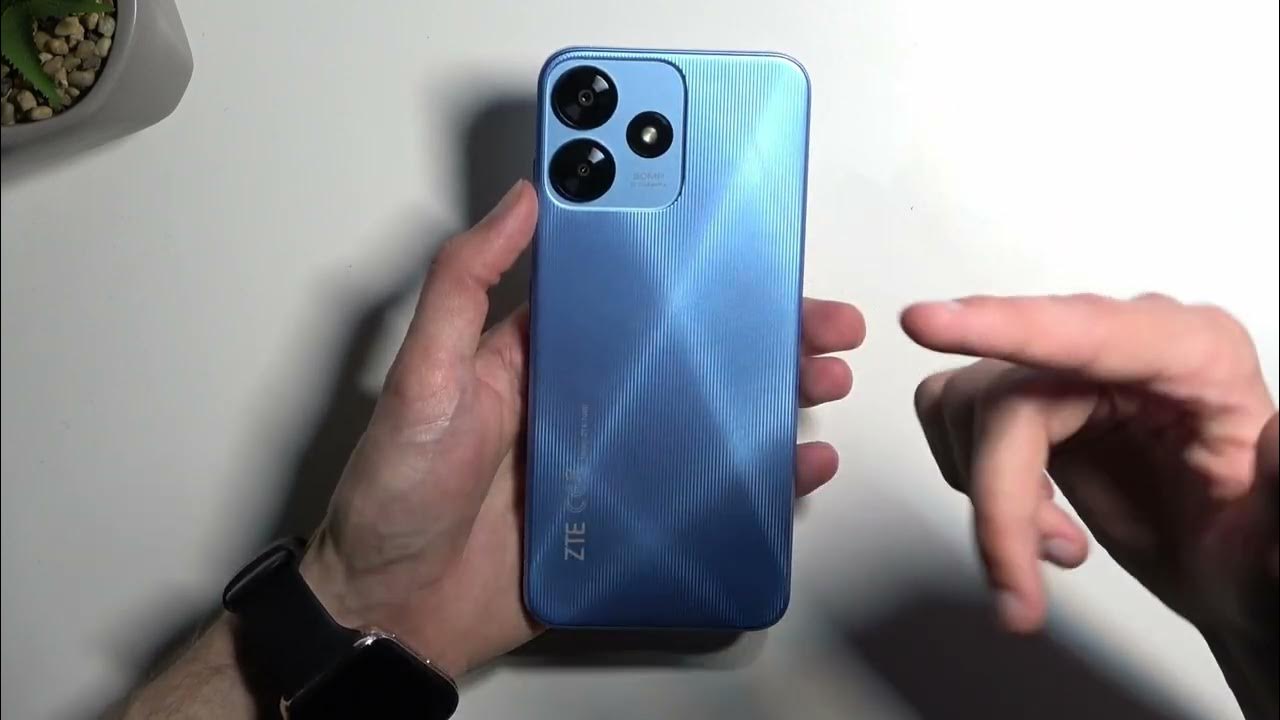 Video thumbnail for How to Unbox and Discover the ZTE Blade A73: A Detailed First Look