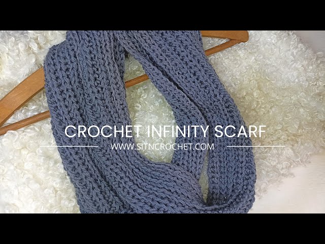 Video thumbnail for Crochet Infinity Scarf For Baginners