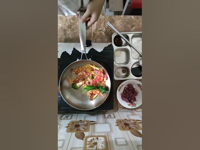 Video thumbnail for Resep Daging Sapi Sambal Balado Sederhana | Dijamin Empuk dan Lezat