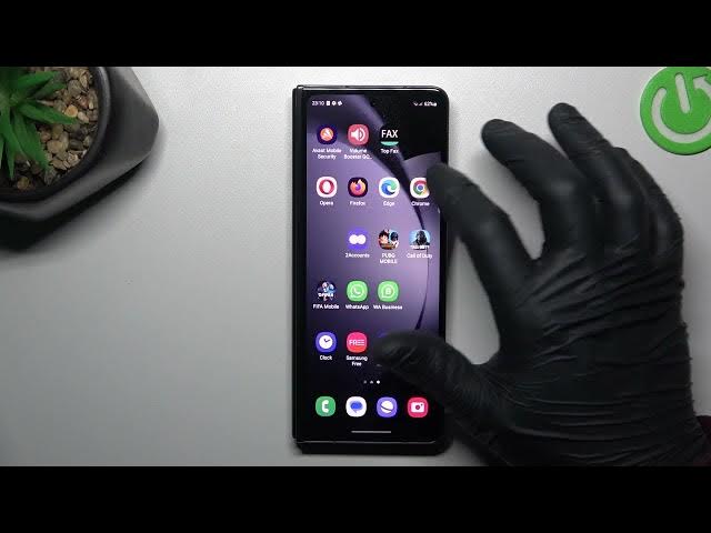 Video thumbnail for How to Enter Incognito Mode on SAMSUNG Galaxy Z Fold5 - Chrome, Edge, Firefox, Opera