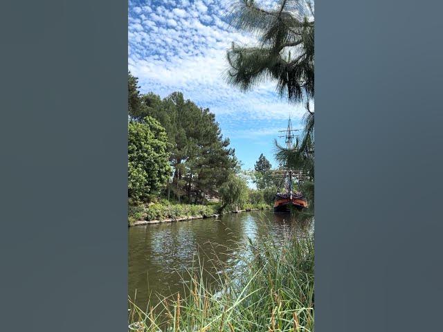 Video thumbnail for Zen moment with the Columbia at Disneyland!