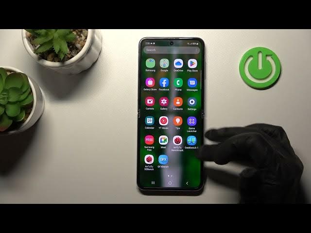 Video thumbnail for How to Hide Apps on Samsung Galaxy Z Flip4 - How to unhide apps