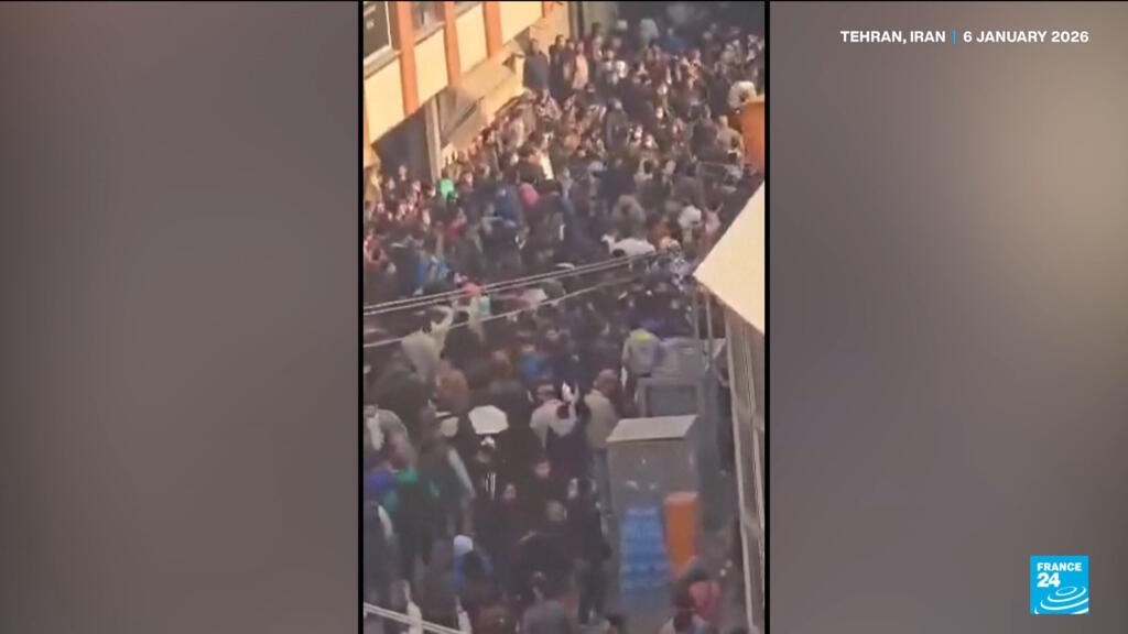 Video thumbnail for Death toll rises as Iran's security forces clash with protesters