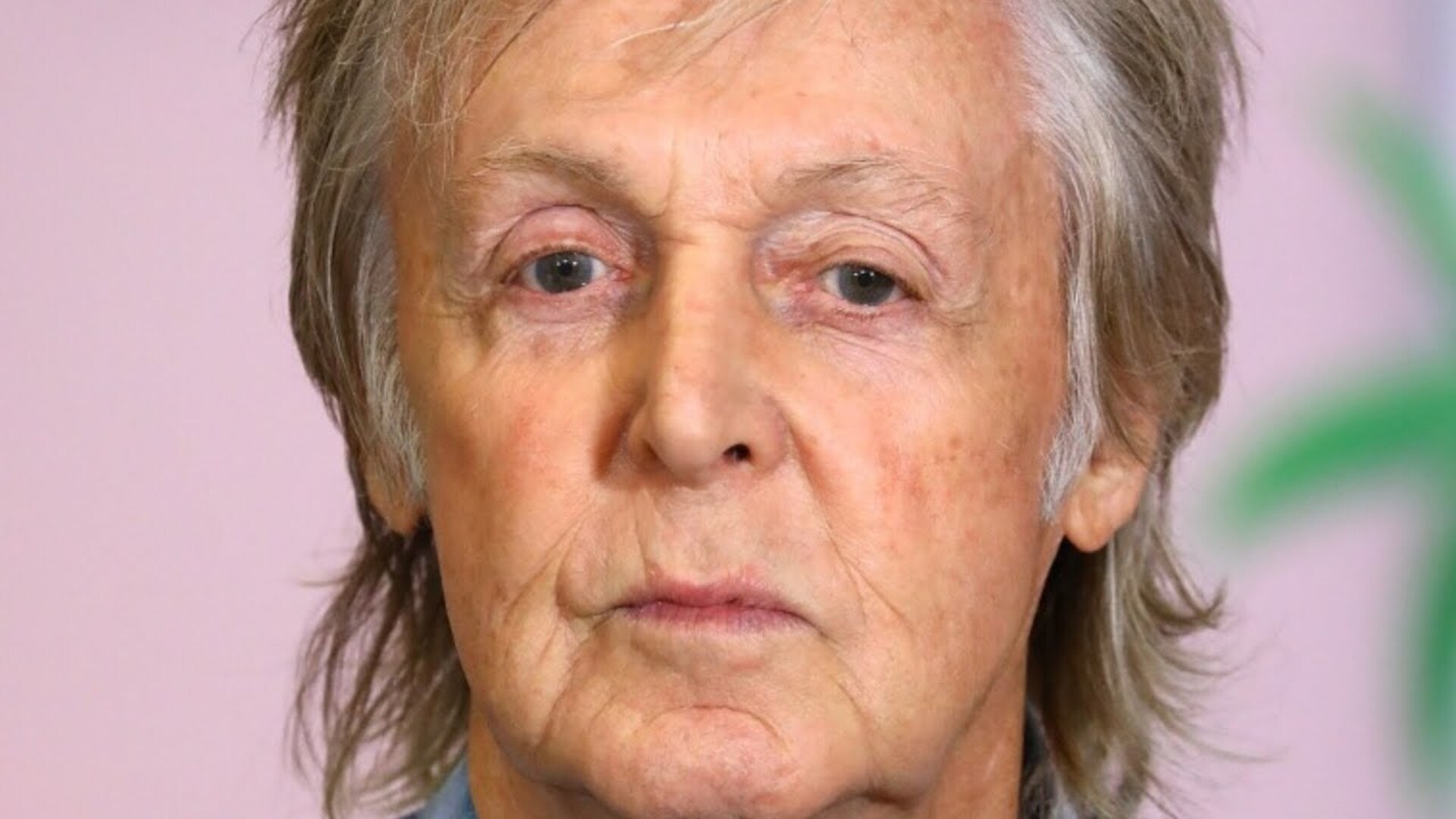 Video thumbnail for Revealing Details About Paul McCartney