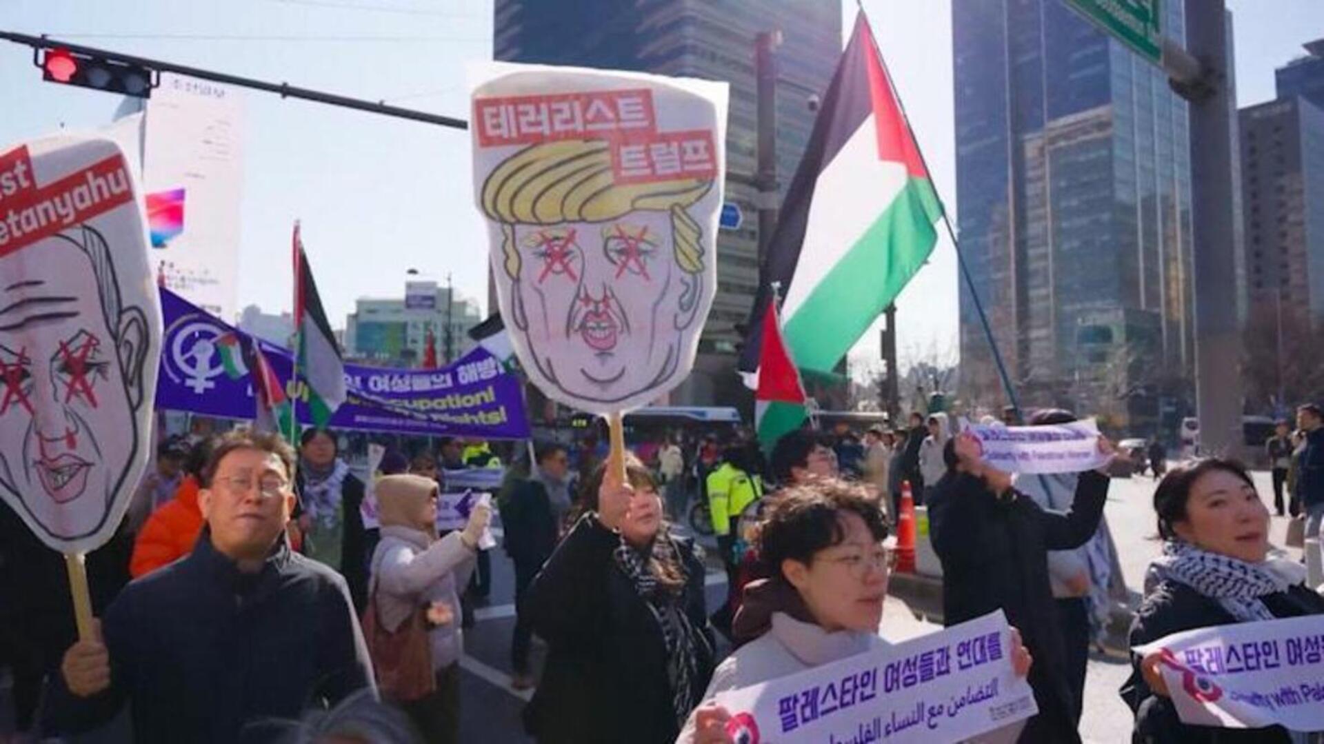 Video thumbnail for Protesters in Seoul rally for Palestinian and Iranian women on Women’s Day
