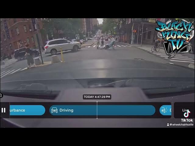 Video thumbnail for BIKE & MOTOR SCOOTER CRASH IN MANHATTAN