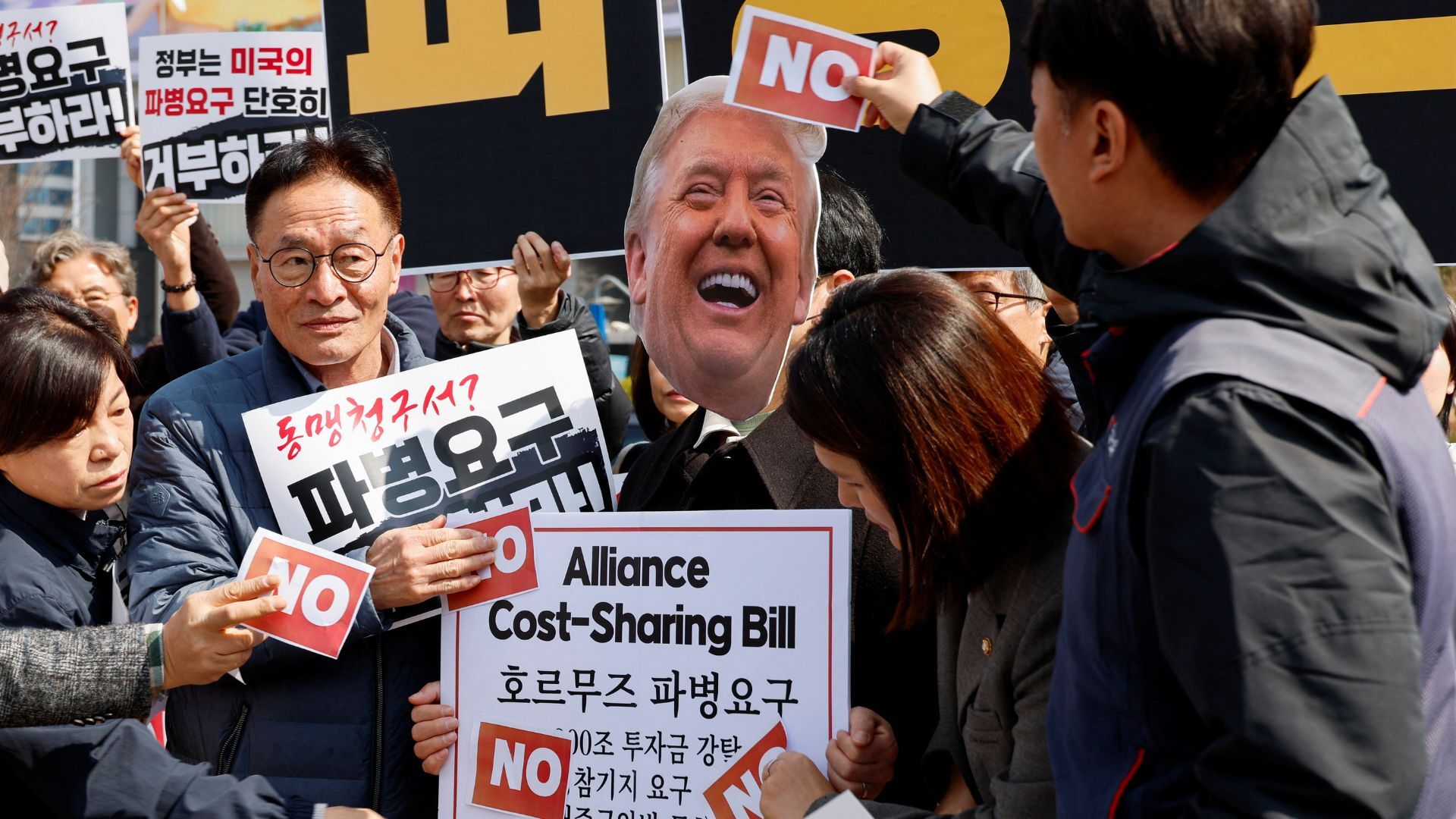Video thumbnail for South Korea undecided about joining Trump’s 'Project Freedom' after vessel damaged