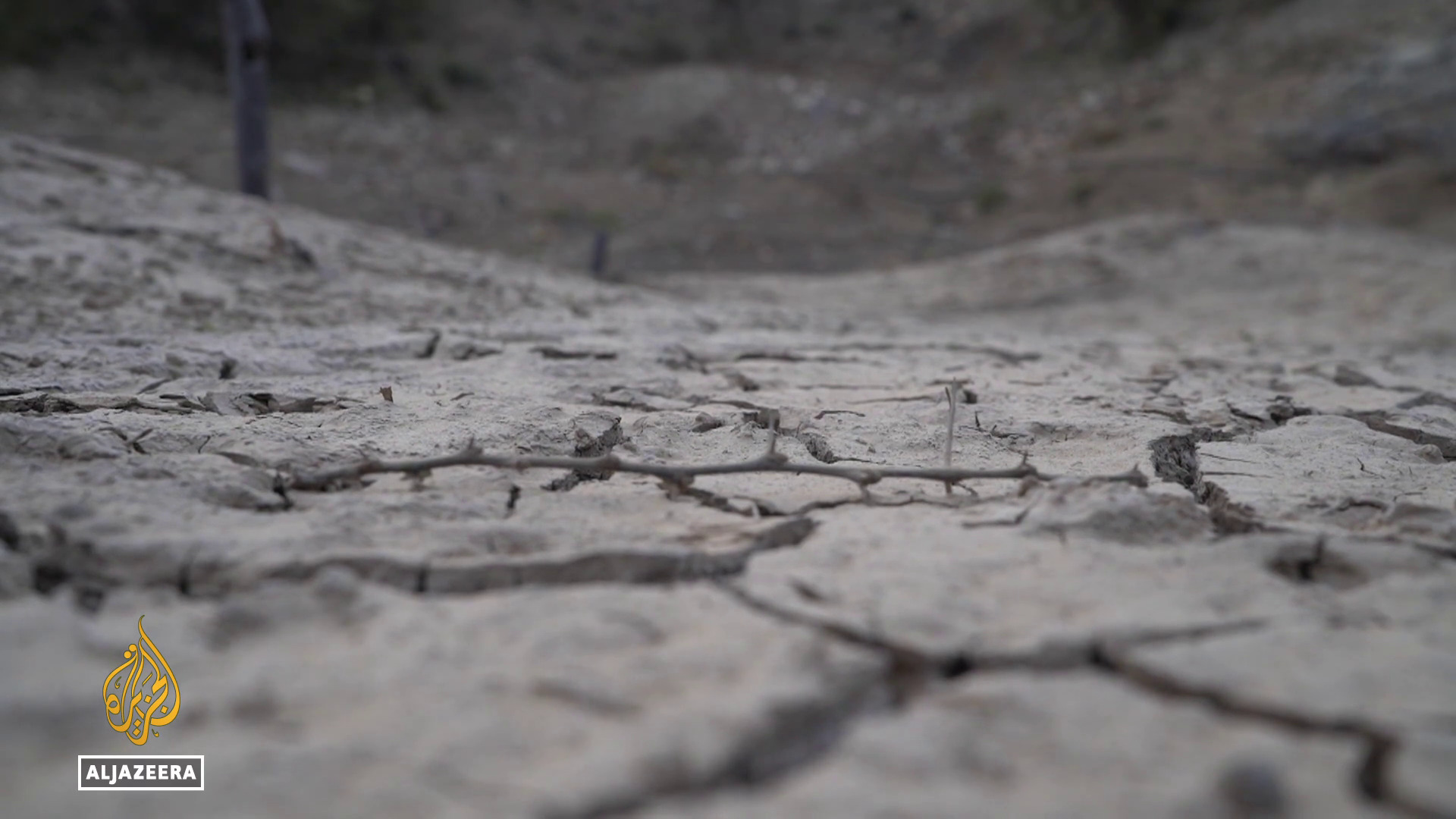 Video thumbnail for Central Yemen faces deepening drought: Equipment restrictions block water access for famers