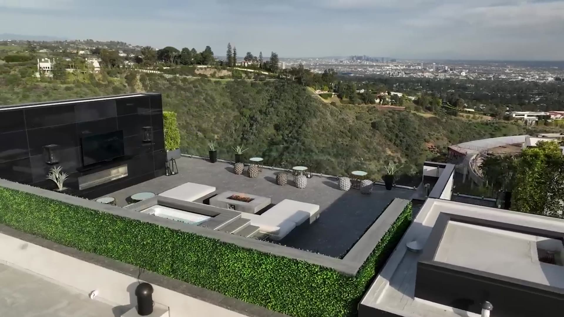 Video thumbnail for This Mega Mansion has a Supercar Elevator_(720P_HD)
