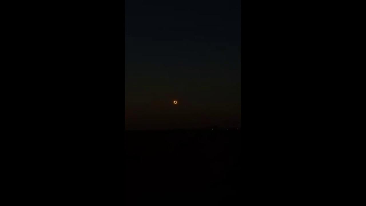 Video thumbnail for Solar Eclipse Seen From Segovia, Spain.