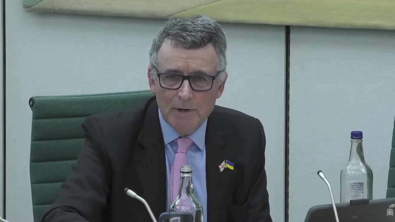 Video thumbnail for WATCH: Keir Starmer SNAPS at Tory MP after being accused of 'enormous complacency'