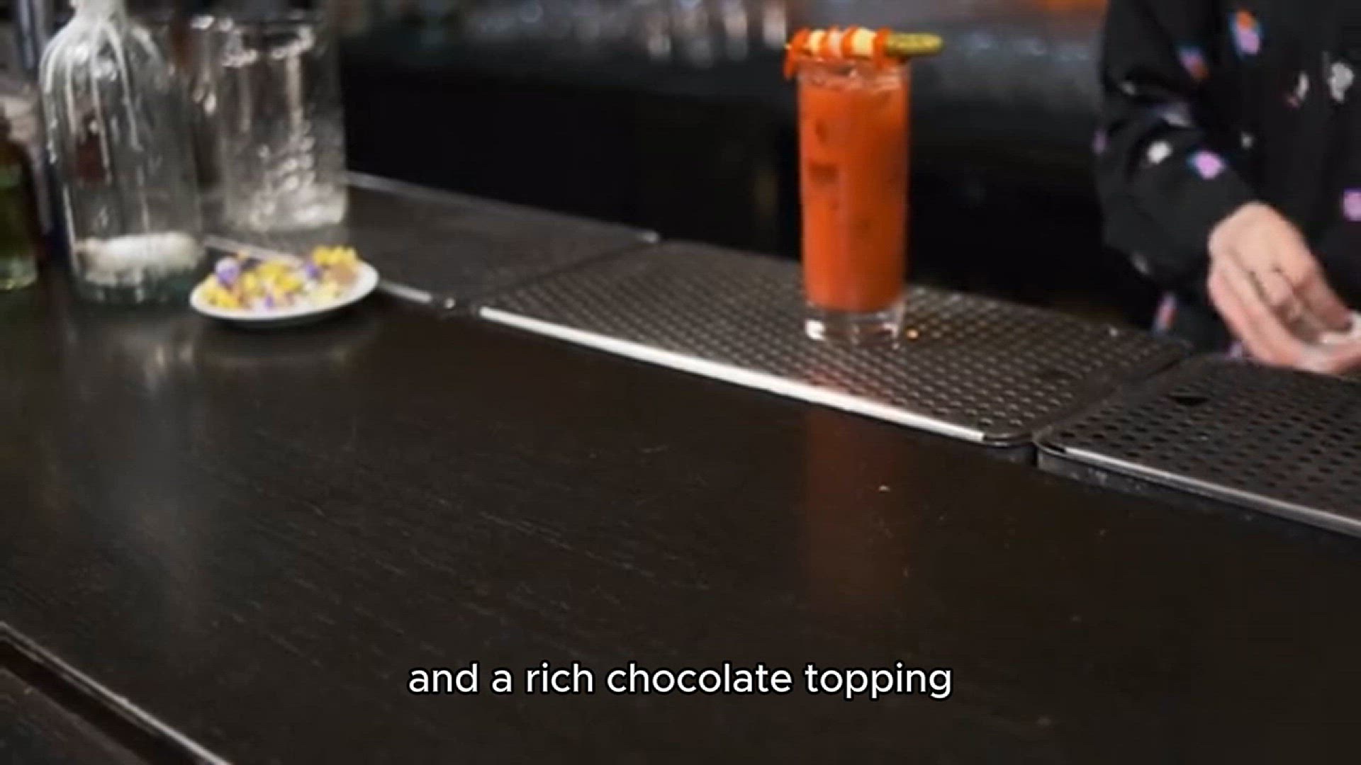 Video thumbnail for Nanaimo bars recipe