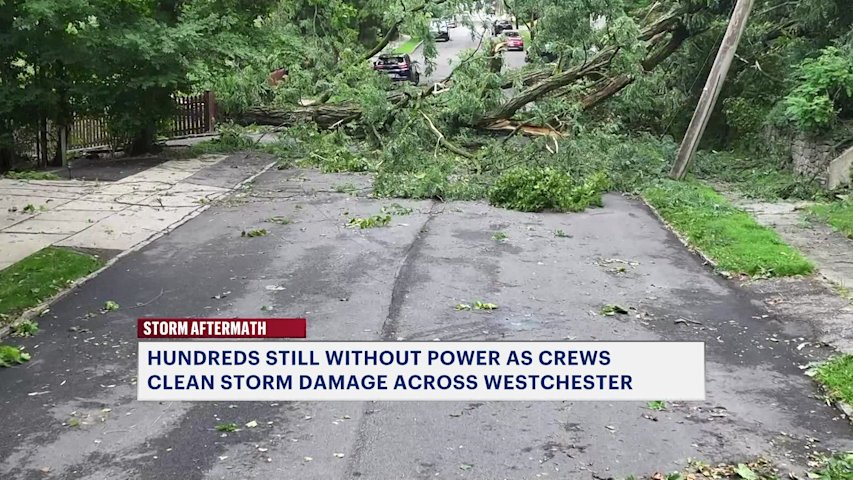 Video thumbnail for Over 40,000 homes without power as powerful storm batter the Hudson Valley