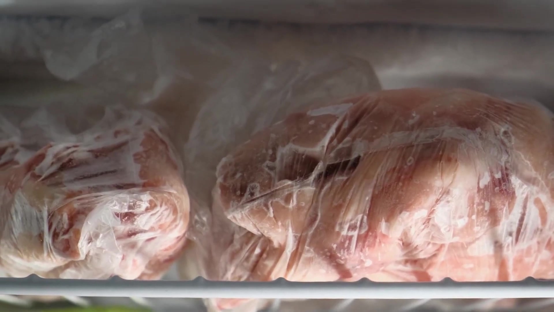 Video thumbnail for Never Stick Ground Beef In The Freezer Without Doing This First (& Other Storage Mistakes)