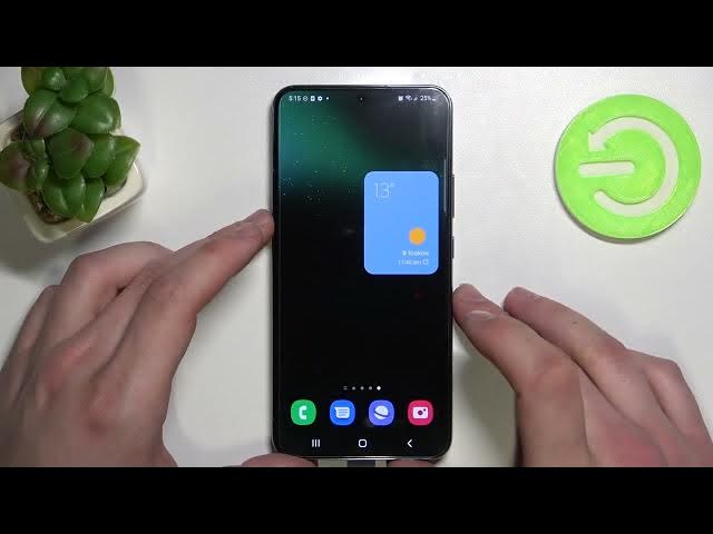 Video thumbnail for How to Turn Off the Flashlight on SAMSUNG Galaxy S22+