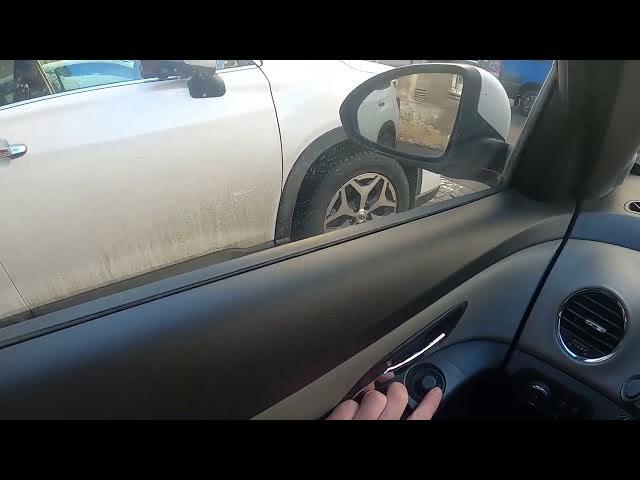 Video thumbnail for How to Change Side Mirrors Position in Chevrolet Cruze (2008 - 2016) - Adjust Side Mirrors Position