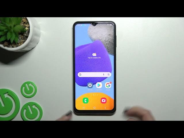 Video thumbnail for Samsung Galaxy M23 - How To Switch On Flashlight