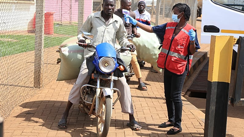 Video thumbnail for Kenya on high alert as Ebola outbreak in DR Congo fuels border fears