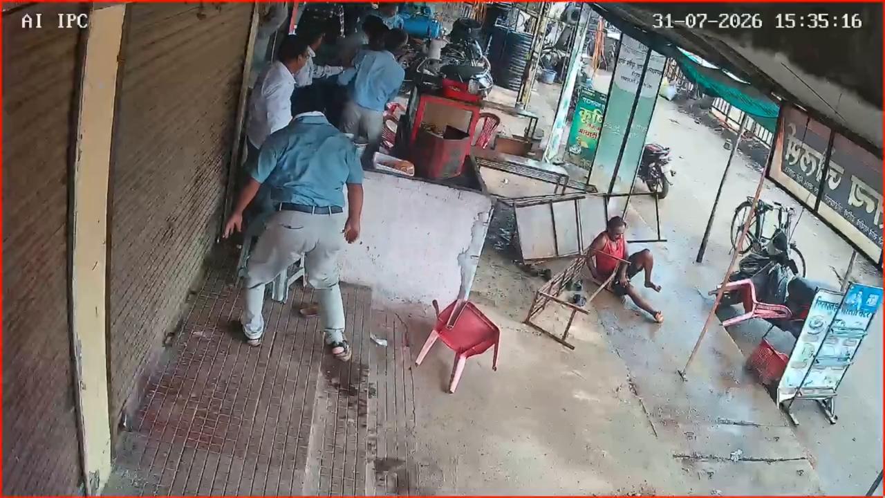 Video thumbnail for India: Wild Boar Charges Into Tea Stall in Maharashtra Village, CCTV Captures Frightening Moments.