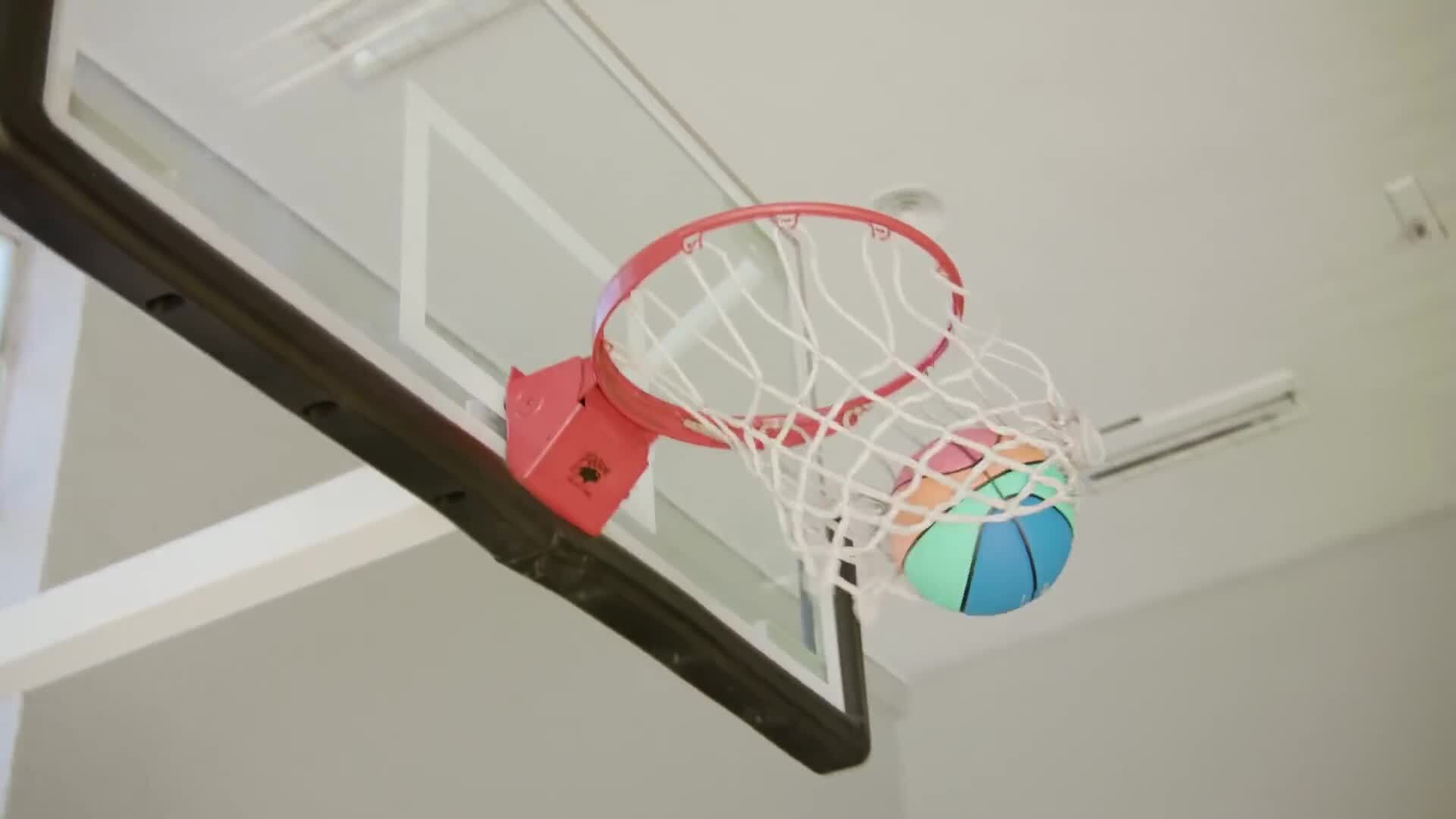 Video thumbnail for WNBA SUPERSTAR vs. Splash Sisters In H-O-R-S-E!  | ft. Kelsey Plum