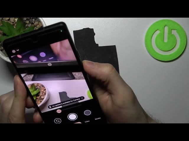 Video thumbnail for How to Change the Volume Buttons Function for Camera on Google Pixel 6a