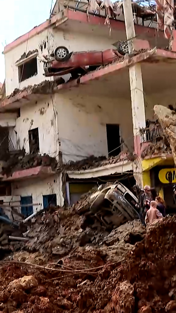 Video thumbnail for Aftermath of village in Lebanon after Hezbollah, Israeli troops clash