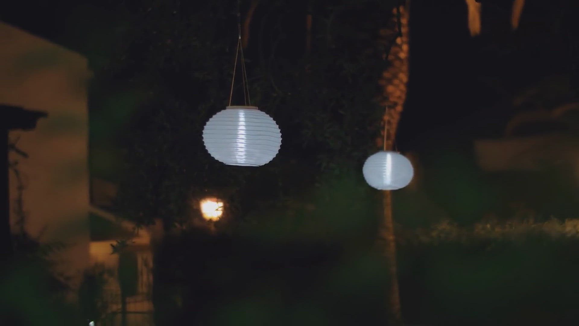 'Video thumbnail for Tiny Backyard Creative Landscaping Ideas'
