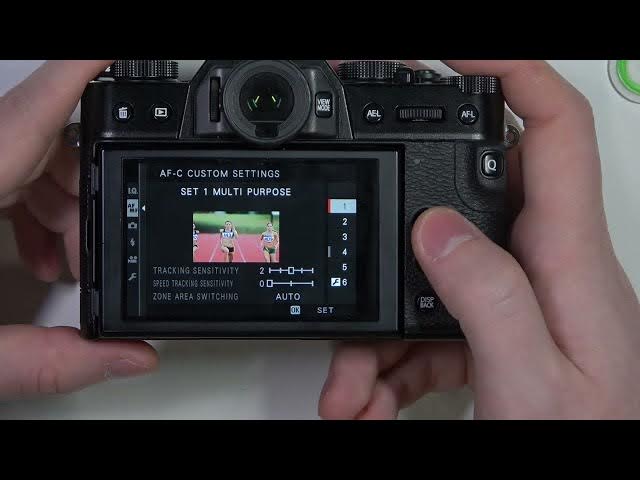 Video thumbnail for How to Change Auto Focus Settings Preset on Fujifilm X T30?