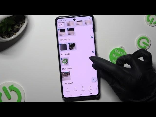 Video thumbnail for How to Select and Delete Multiple Photos At Once In Gallery on MOTOROLA Edge 40 Neo