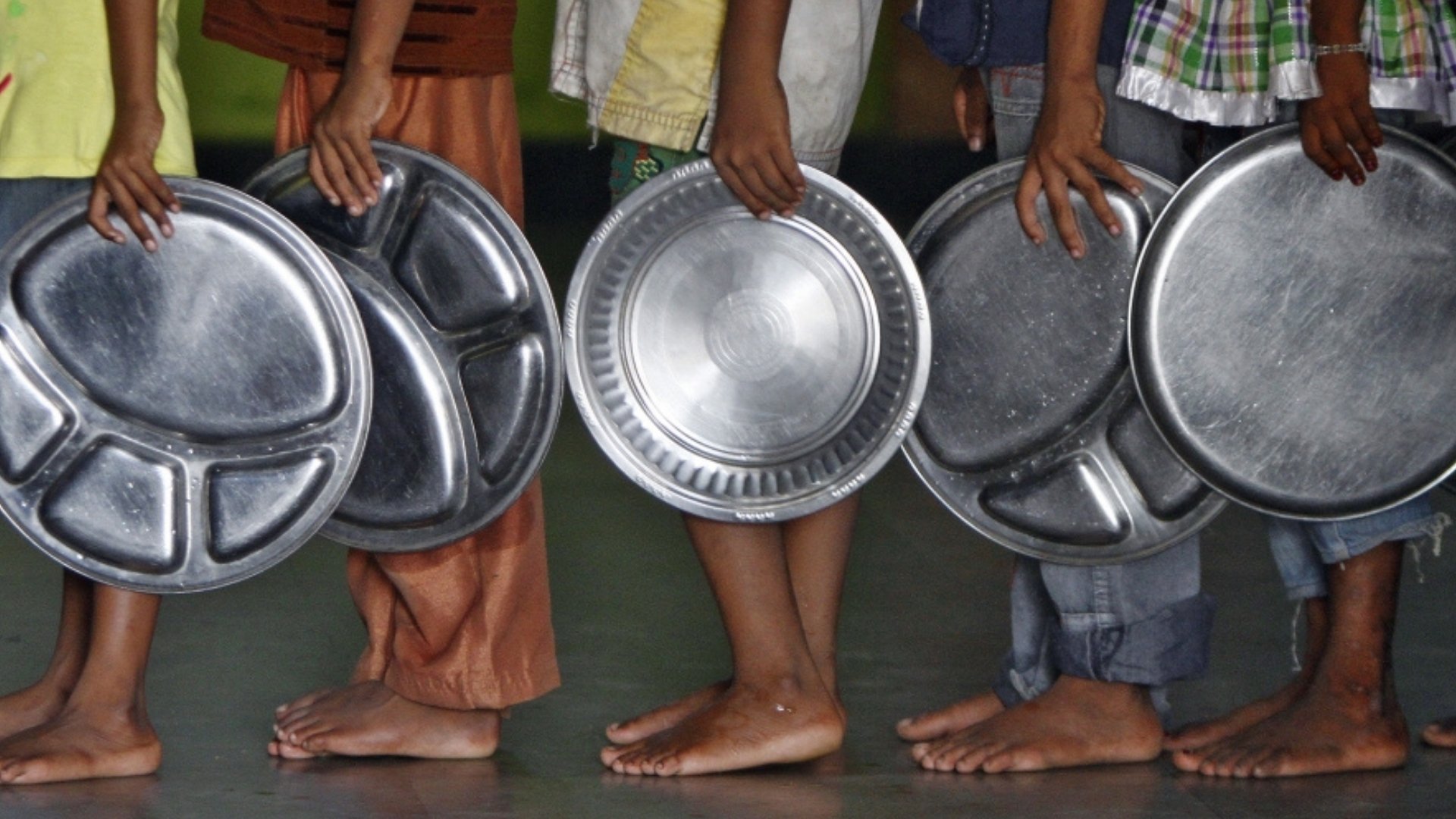 Video thumbnail for Child deaths in central India: Doctors cite malnutrition in indigenous community