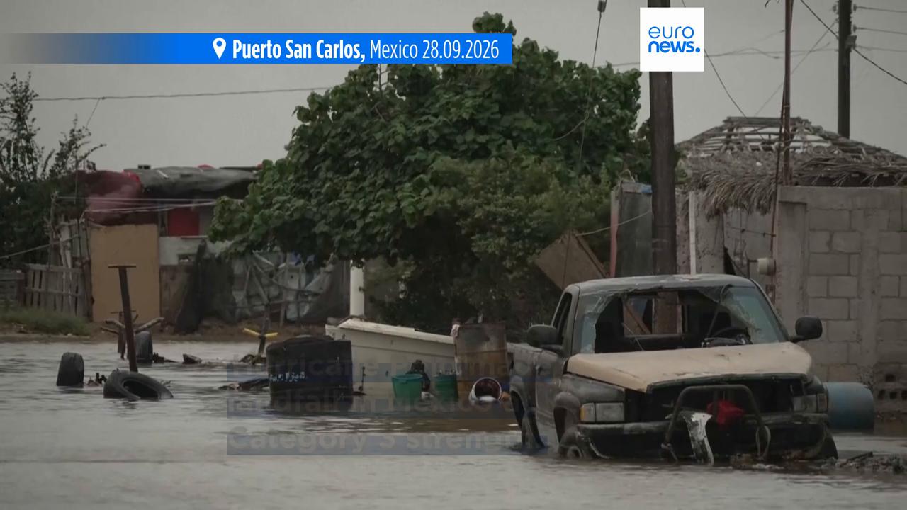 Video thumbnail for Polo makes landfall in Mexico as Category 3 hurricane, cutting power and causing floods