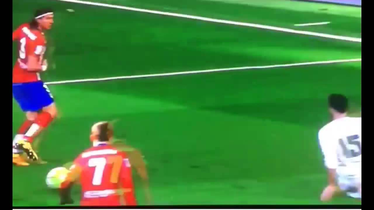 Video thumbnail for هدف جريزمان في مرمى ريال مدريد 2016