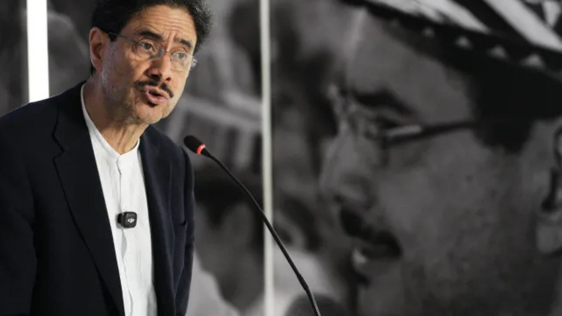 Video thumbnail for Colombia elections: Left-wing candidate Ivan Cepeda concedes defeat