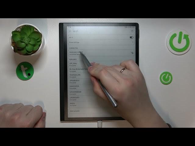 Video thumbnail for How to Share WiFi Password on HUAWEI MatePad Paper