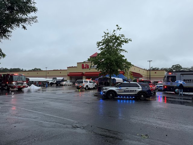 Video thumbnail for No injuries reported after roof collapses at BJ's Wholesale Club in Ocean Township