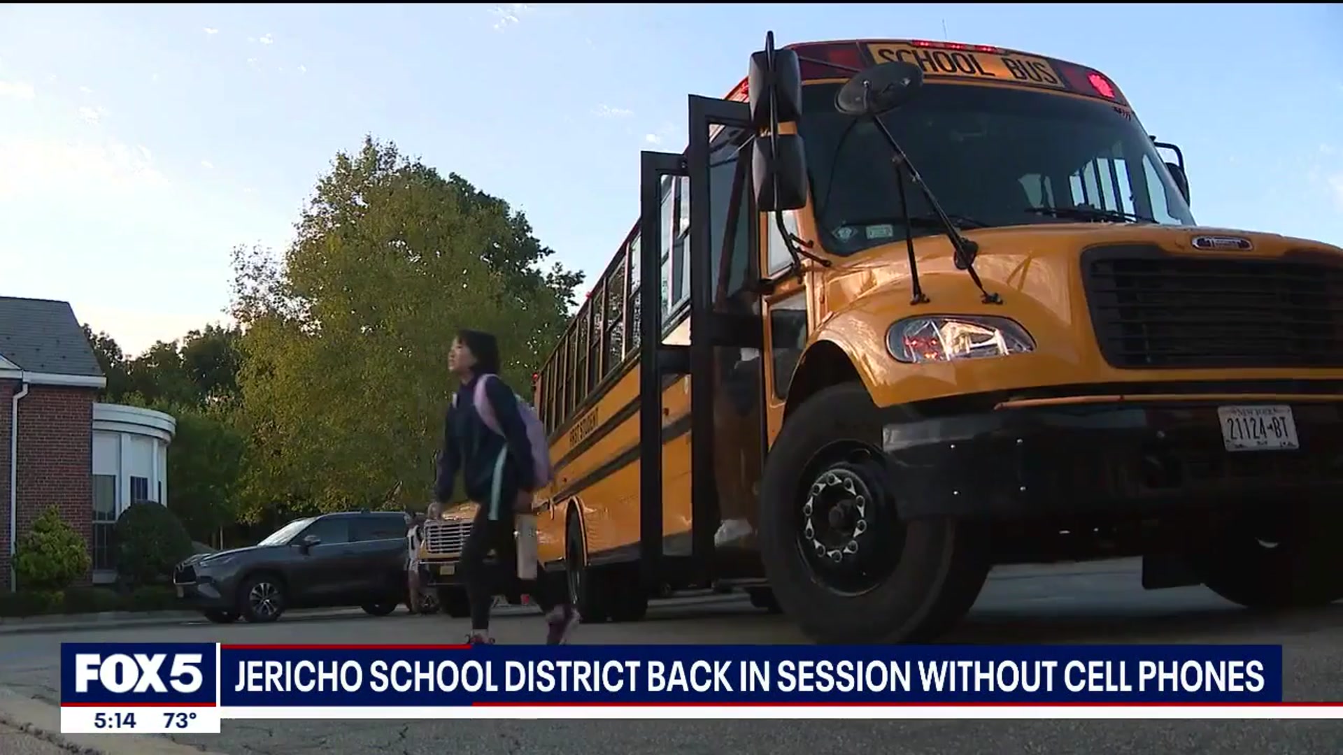'Video thumbnail for Jericho School District on LI back in session—without cell phones'