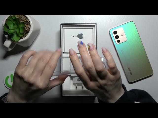 Video thumbnail for VIVO V23 All Box Accessories - Unboxing