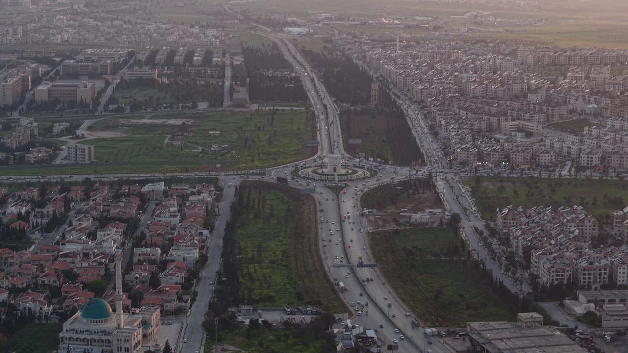Video thumbnail for Syria: Roads and infrastructure in Syria after the war.