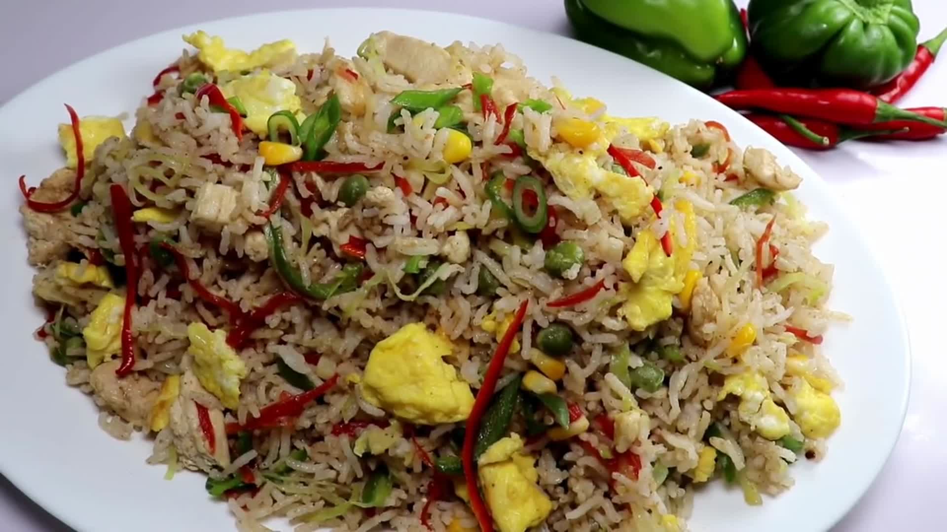 Video thumbnail for Fried Rice Recipe with Chicken