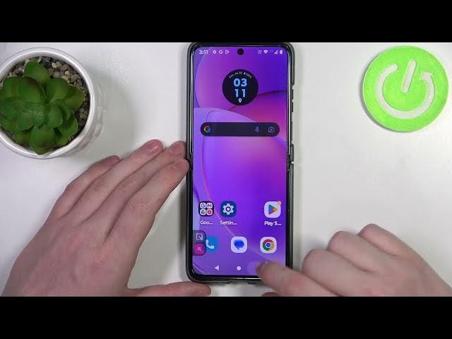 Video thumbnail for All Gestures & Motions on Motorola Razr 40
