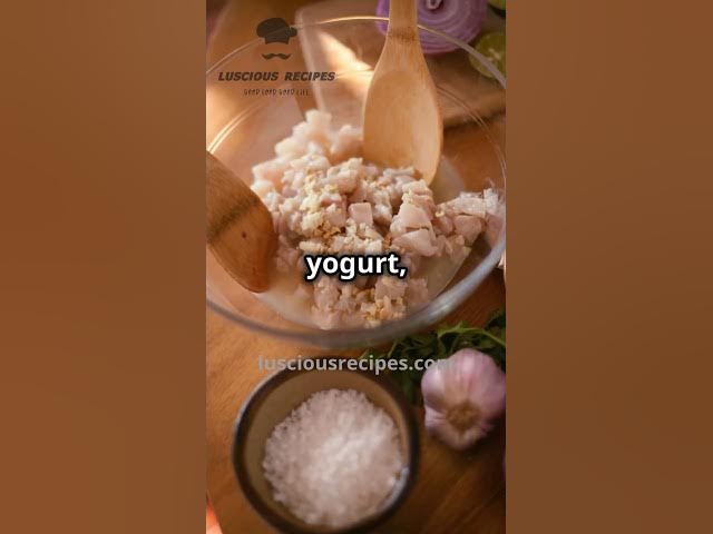 Video thumbnail for Mediterranean Lemon Garlic Chicken Thighs