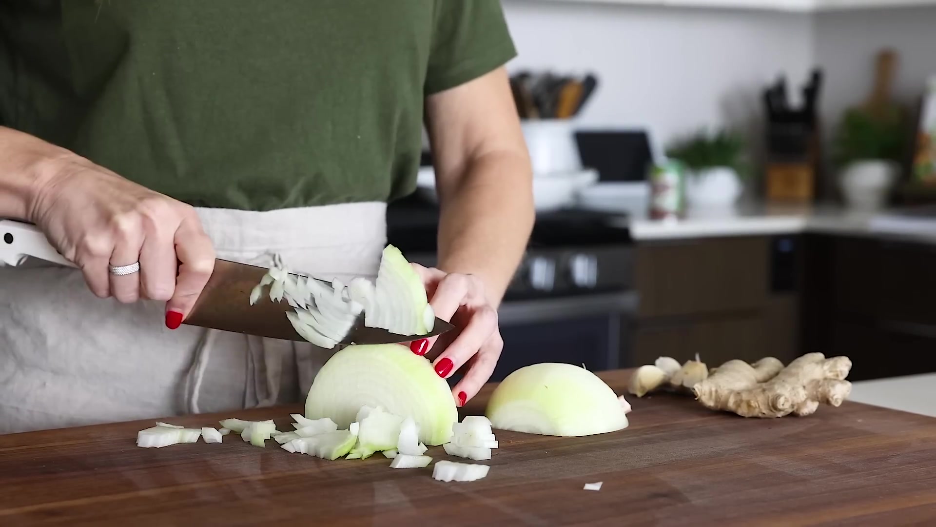 Video thumbnail for 68.CHICKPEA CURRY ¦ Easy Vegetarian Curry Recipe! (1080p 24fps)