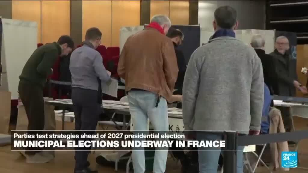 Video thumbnail for French parties test strategies in municipal elections ahead of 2027 presidential poll