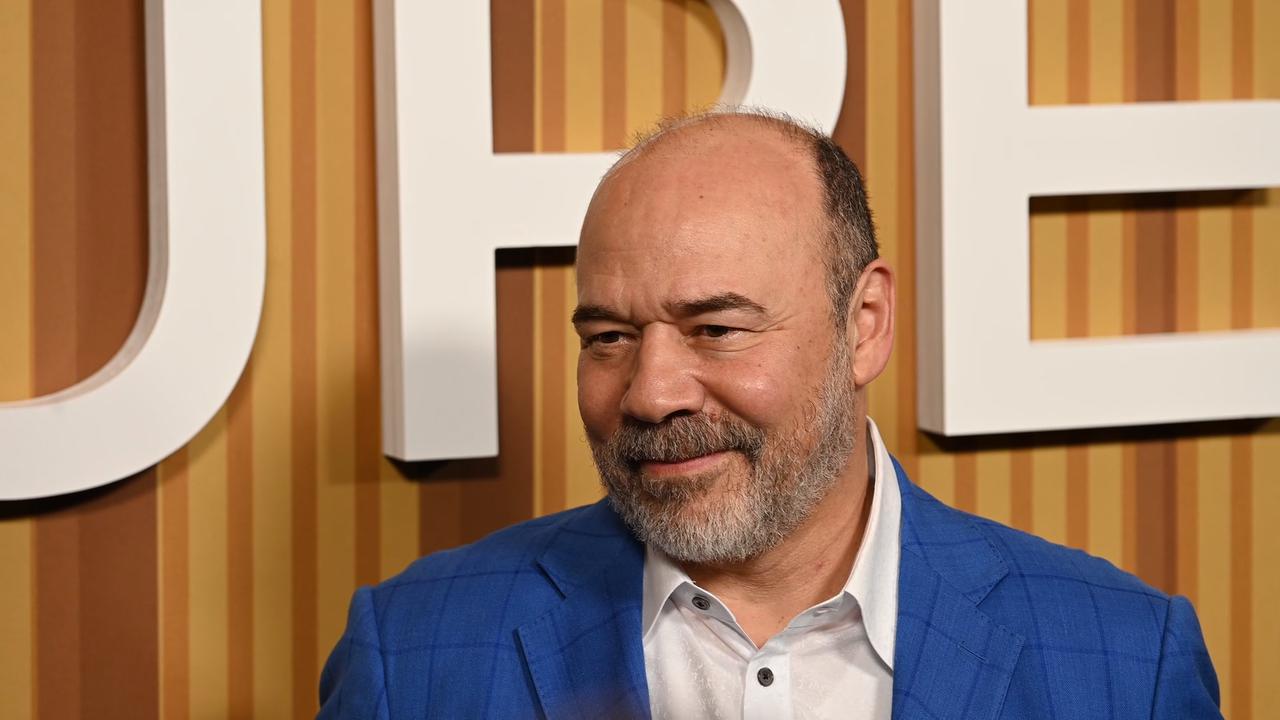 Video thumbnail for NY: CBS' Cupertino Special Series Premiere Screening - Arrivals 17.