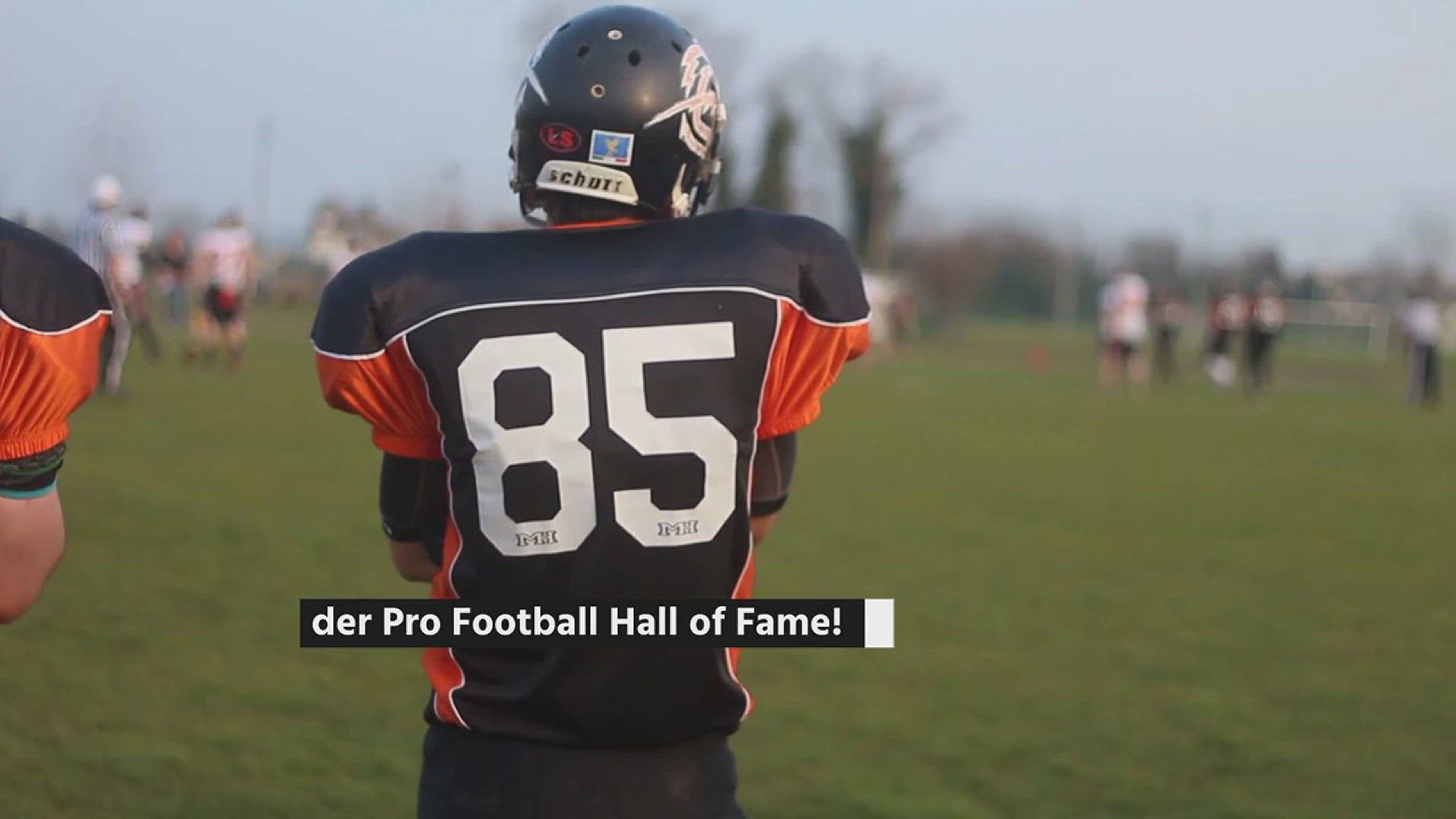 'Video thumbnail for Birmingham Stallions galoppieren in die Pro Football Hall of Fame'