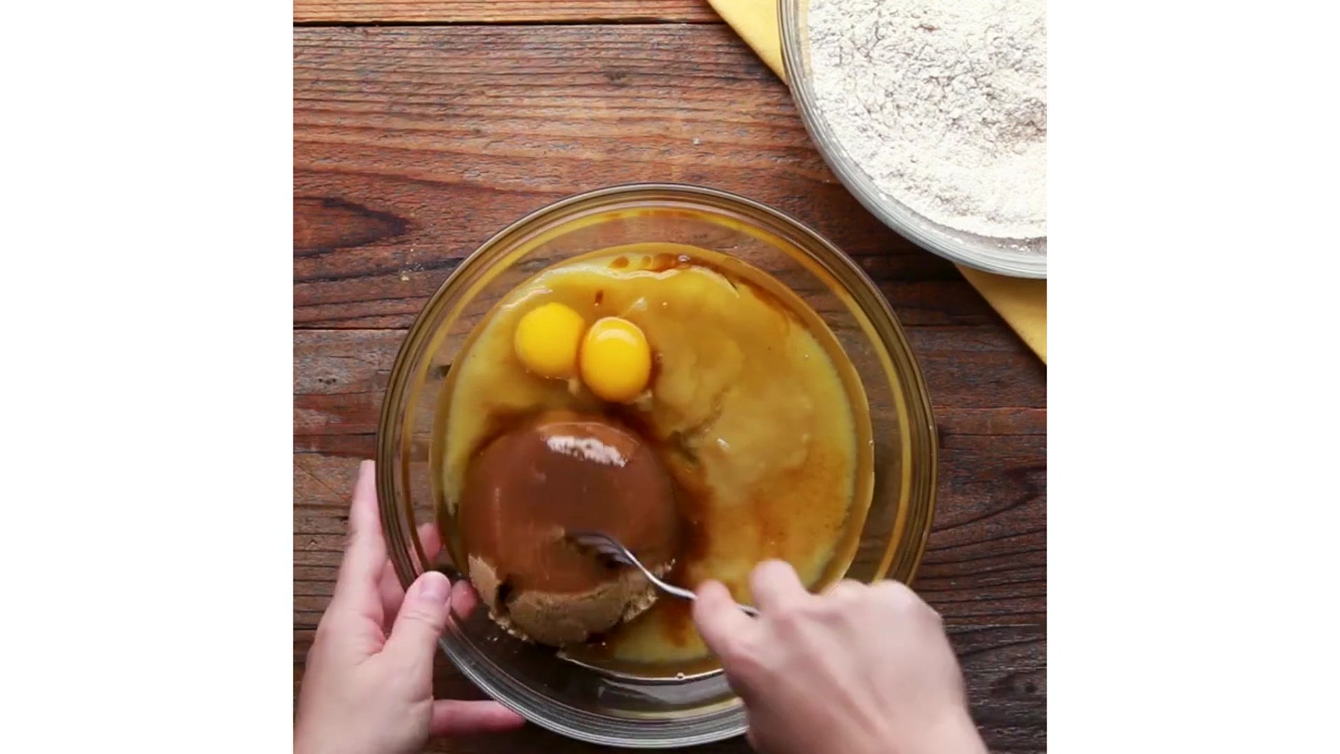 Video thumbnail for Chai-Spiced Cheesecake Muffins(720P_HD)