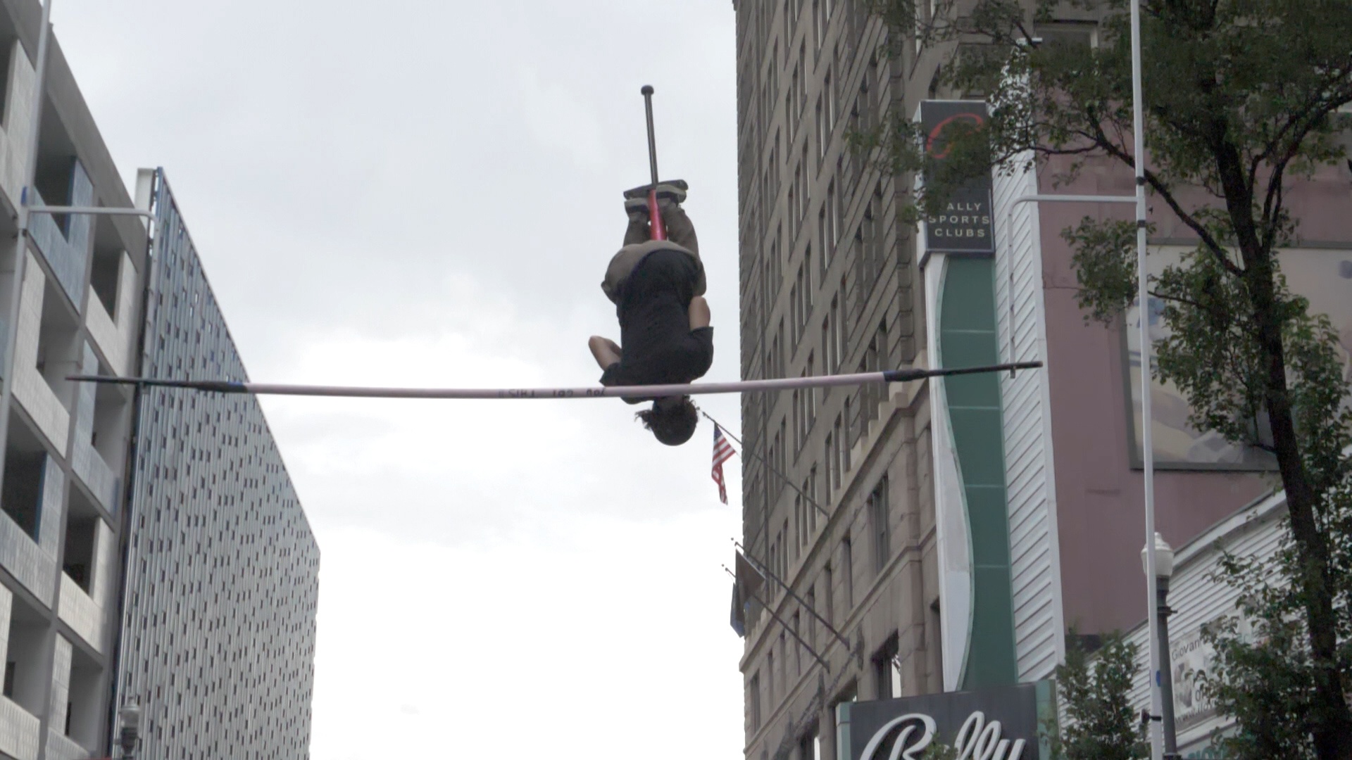 Video thumbnail for Highest forward flip pogo stick jump - 3.35 metres (11 ft) by Henry Cabelus